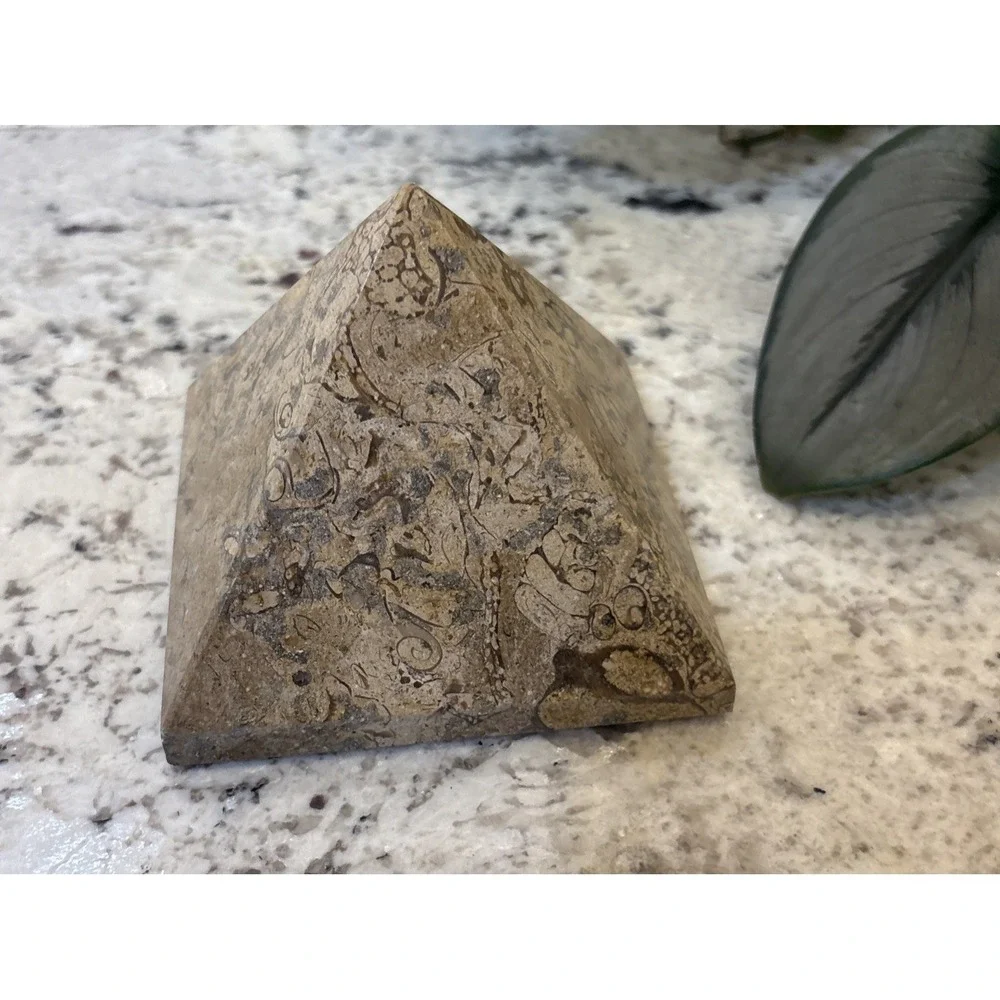 Pier One Fossil Stone Paperweight Pyramid Chakra Feng Shui Architectural Office